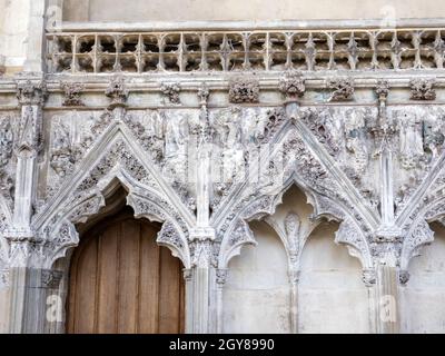 Part of the Lady chapel showing headless statues that were vandalised during the Reformation in Ely Cathedral in Ely, Cambridgeshire, UK, which dates Stock Photo