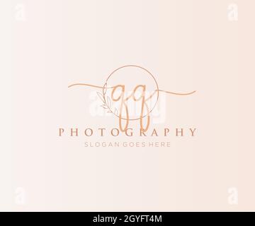 QQ feminine logo. Usable for Nature, Salon, Spa, Cosmetic and Beauty Logos. Flat Vector Logo Design Template Element. Stock Vector