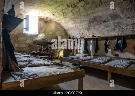 Spanish guard room at Castillo de San Marcos, the oldest masonry fort in the continental United States, in historic St. Augustine, Florida. (USA) Stock Photo