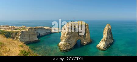 LEBANON, BEIRUT, RAS BEIRUT, GROTTE AUX PIGEONS, PIGEON ROCK (RAOUCHE) Stock Photo