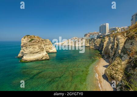 LEBANON, BEIRUT, RAS BEIRUT, GROTTE AUX PIGEONS, PIGEON ROCK (RAOUCHE) Stock Photo