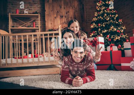 family mom dad daughter new born son 