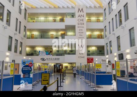 Atrium of Manchester Royal Eye Hospital which is part of a major teaching  hospital and has strong ties to The University of Manchester Stock Photo -  Alamy