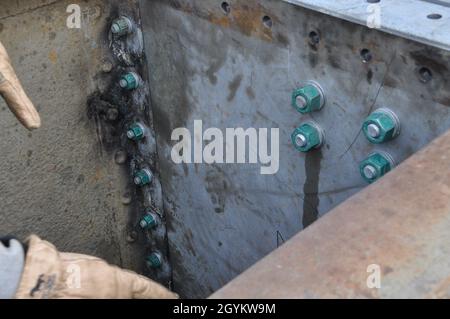 Black Rock Lock Regional Repair Fleet installing new ram component (drlling of holes) on 23 Jan 2020 at the Buffalo District Reservation Stock Photo