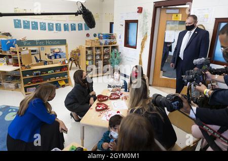 Little Falls, USA. 08th Oct, 2021. Congresswoman Mikie Sherrill (L) talk with children in a classroom during a visit to the Ben Samuels Children's Center at Montclair State University in Little Falls, New Jersey, on Friday, October 8, 2021. Photo by Justin Lane/UPI Credit: UPI/Alamy Live News Stock Photo