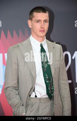 London, UK. 08th Oct, 2021. Harris Dickinson arrives at The Souvenir Part II - BFI London Film Festival 2021 at Southbank Centre, Royal Festival Hall, London, 8 October 2021. Credit: Picture Capital/Alamy Live News Stock Photo