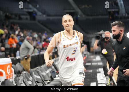 Las Vegas, USA. 08th Oct, 2021. LAS VEGAS, NV - OCTOBER 8: Phoenix Mercury guard Diana Taurasi (3) during game 5 of the WNBA semifinals between the Las Vegas Aces and the Phoenix Mercury on October 8, 2021, at Mandalay Bay Events Center in Paradise, USA. (Photo by Louis Grasse/PxImages) Credit: Px Images/Alamy Live News Stock Photo