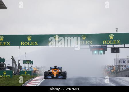 Tuzla, Turkey. 09th Oct, 2021. 03 RICCIARDO Daniel (aus), McLaren MCL35M, action during the Formula 1 Rolex Turkish Grand Prix 2021, 16th round of the 2021 FIA Formula One World Championship from October 8 to 10, 2021 on the Istanbul Park, in Tuzla, Turkey - Photo François Flamand / DPPI Credit: DPPI Media/Alamy Live News Stock Photo