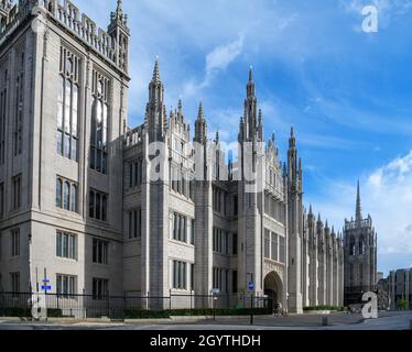 Marischal College in the city centre, Aberdeen, Scotland, UK Stock Photo