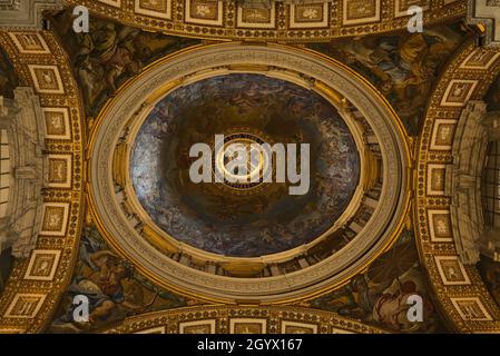 VATICAN, VATICAN CITY - Sep 02, 2019: The St Peter's Basilica interior and architecture in Vatican City, Italy Stock Photo