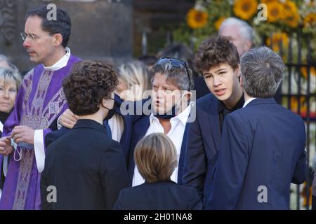 Paris, France. 6th Oct, 2021. Funeral mass organized in the Saint-Germain-des-Prés church in Paris in tribute to Bernard Tapie on October 6, 2021. Stock Photo
