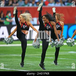 Falcons reveal new cheerleader uniforms