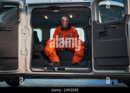 RON PERLMAN in DON'T LOOK UP (2021), directed by ADAM MCKAY. Credit: Hyperobject Industries / Album Stock Photo