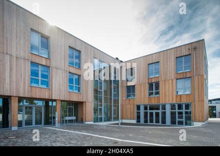 the extension building 'Zukunftsraum' of the private university Witten Herdecke in sustainable timber construction, Witten, North Rhine-Westphalia, Ge Stock Photo