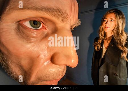 London, UK. 11th Oct, 2021. Dark place, 2018, a 1.4m high bust - Ron Mueck, 25 Years of Sculpture, 1996-2021, Galerie Thaddaeus Ropac, London. Credit: Guy Bell/Alamy Live News Stock Photo