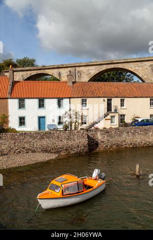 High tide at the Fife village of Largo Stock Photo