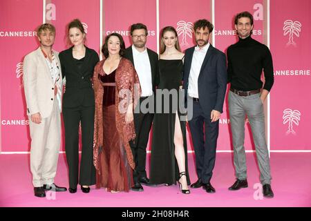 Jannik Schumann, Dominique Davenport, Julia Stemberger, Sven Bohse, Pauline Renevier, Giovanni Funiati and Jannik Schumann attend during the 4th edition of the Cannes International Series Festival (Canneseries) in Cannes, on October 11, 2021, France. Photo by David Niviere/ABACAPRESS.COM Stock Photo