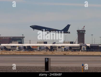 A KC-135R assigned to the Utah National Guard’s 151st Air Refueling Wing, departs Roland R. Wright Air National Guard Base in Salt Lake City, Utah, Jan. 15, 2021. The Soldiers aboard will augment local law enforcement and civil authorities in the nation’s capitol throughout the inauguration week. Stock Photo