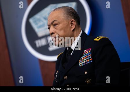 The commanding general of the District of Columbia National Guard, Army Maj. Gen. William J. Walker, briefs the media, the Pentagon, Washington, D.C., Jan. 25, 2021. Stock Photo