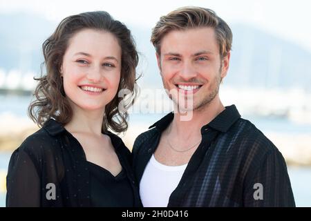 Dominique Davenport and Jannik Schumann attend the Sisi photocall during the 4th edition of the Cannes International Series Festival (Canneseries) in Cannes, on October 12, 2021, France. Photo by David Niviere/ABACAPRESS.COM Stock Photo