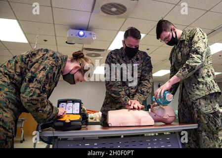 Navy Corpsmen And Civilians Refreshed Their First Responder Skills ...