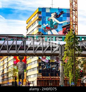 FRANCE. PARIS (75) 13TH DISTRICT. FRESCO AND I HELD MY BREATH BY FAILE IN THE RUE JEANNE D'ARC Stock Photo