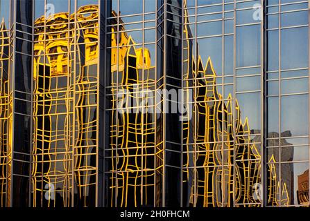 PPG building reflection in Pittsburgh PA Stock Photo