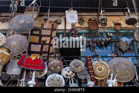 Extravagand souvenirs for sale in Chicken street, Kabul, Afghanistan Stock Photo