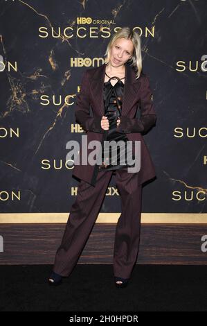 Annabelle Dexter-Jones attends HBO's "Succession" Season 4 Premiere at
