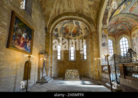 The interior and apse of St. George's Basilica in the Castle complex in in Prague, Czechia. Stock Photo