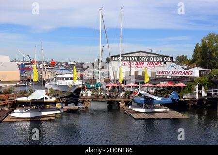 Seattle Seaplanes, Lake Union Dry Dock, Seattle, Washington. exterior of a floatplane base, and a boat repair facility on Lake Union. Stock Photo