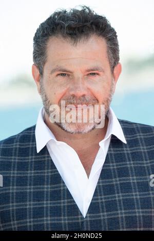 Cannes, France. October 13, 2021,  Fabien Baiardi attends a photocall during the 4th edition of the Cannes International Series Festival (Canneseries) in Cannes, on October 13, 2021, France. Photo by David Niviere/ABACAPRESS.COM Stock Photo