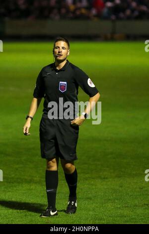 DARTFORD, UK. OCT 13TH Match referee Ryan Atkin during the FA Women's League Cup match between London Lionesses and West Ham United at Princes Park, Dartford on Wednesday 13th October 2021. (Credit: Tom West | MI News) Credit: MI News & Sport /Alamy Live News Stock Photo