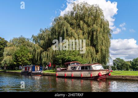 Boats moored on the River Avon, Stratford-upon-Avon, Warwickshire, UK. Stock Photo
