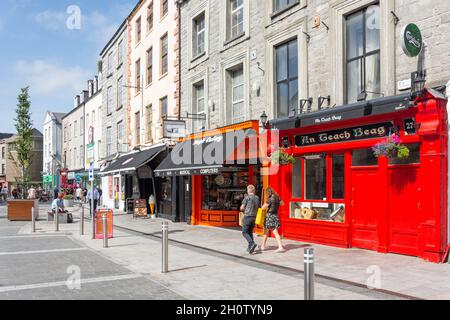 The Mall, Balloonagh, Tralee (Tra Li), County Kerry, Republic of Ireland Stock Photo