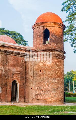 Sixty Dome Mosque Sha Gombuj Moshjid or Shait Gumbad mosque in Bagerhat, Bangladesh Stock Photo