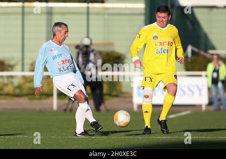 Alain GIRESSE - - France / Pays Bas - Eliminatoire de la coupe du Alain GIRESSE - - France / Pays Bas - Eliminatoire de la coupe du