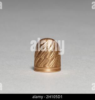 Thimble from a Sewing Box (Nécessaire), c. 1765. Austria, Vienna(?), 18th century. Gold and mother-of-pearl; Stock Photo