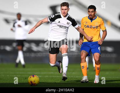 File photo dated 22-11-2020 of Fulham's Tom Cairney. Fulham have Tom Cairney available for the first time in almost a year for their west London derby against QPR. Issue date: Friday October 15, 2021. Stock Photo