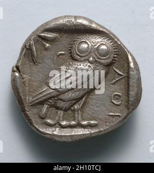 Tetradrachm: Owl, Olive Branch, ΑΘΕ (reverse), 480-407 BC. Greece ...