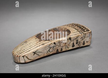 Koto ware hi-res stock photography and images - Alamy