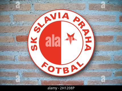 Coat of arms FC Slavia Prague (Praha), football club from the Czech  Republic Stock Photo - Alamy