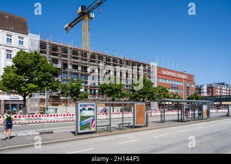 Straßenbauarbeiten zur Fahrbahnerneuerung in Kiel sorgen für Verkehrsstaus in der Innenstadt Stock Photo