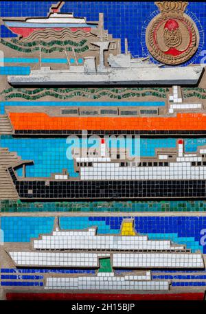 ocean liners and ships depicted in mosaic tiles on a wall in the maritime city of southampton uk. tile mosaic art installation of ships and shipping. Stock Photo