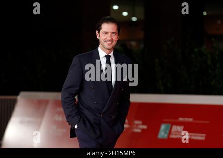 Rome, Italy. 16th Oct, 2021. The French actors Melvin Poupad poses for photographers during the red carpet of the film Les Jeunes Amants, The Young Lovers at the 16th edition of the Rome Film Fest . Rome (Italy), October 16th 2021Photo Samantha Zucchi Insidefoto Credit: insidefoto srl/Alamy Live News Stock Photo