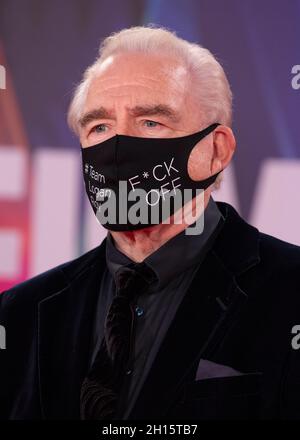 LONDON, ENGLAND - OCTOBER 15: Brian Cox attends the UK Premiere of 'Succession' during the 65th BFI London Film Festival at The Royal Festival Hall on Stock Photo