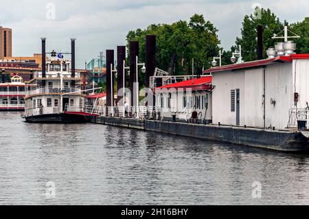 padelford riverboats harriet island