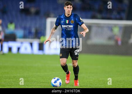 InterÕs Italian defender Alessandro Bastoni controls the ball during the Serie A football match between SS Lazio and Inter at the Olimpico Stadium Roma, centre Italy, on October 16, 2021. Stock Photo