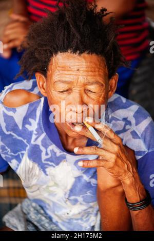 an old bushman woman from Central Kalahari, village New Xade in Botswana Stock Photo