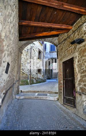 An alley of Arnara, a medieval town of Lazio region, Italy Stock Photo ...